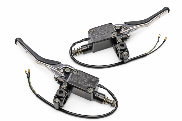 Bremspumpe Bremszylinder Set links + rechts für Yamaha Aerox MBK Nitro 50 (bis 2008)