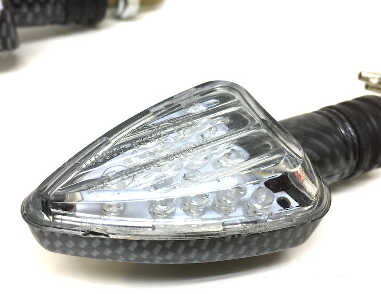 LED Blinker Blinkerleuchte Set Satz Carbon E-Geprüft für Roller Moped  Motorrad, Blinker, Beleuchtung, Verschleissteile