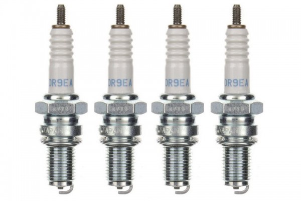 4x Zündkerze NGK DR9EA für Motorrad
