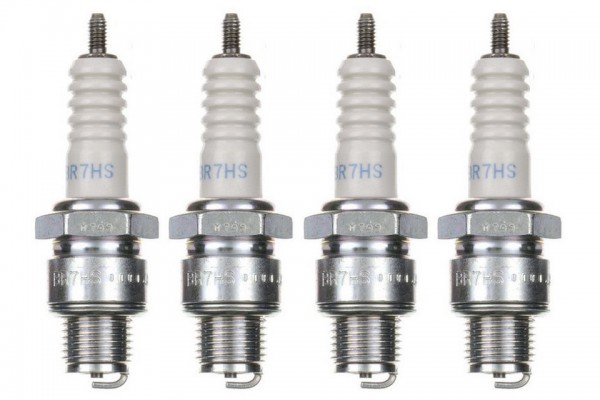 4x Zündkerze BR7HS Zündkerzen Set 4 Stück für Motorrad / Roller / Scooter