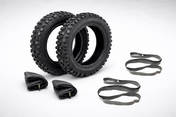 Reifen vorne hinten passend für PW50